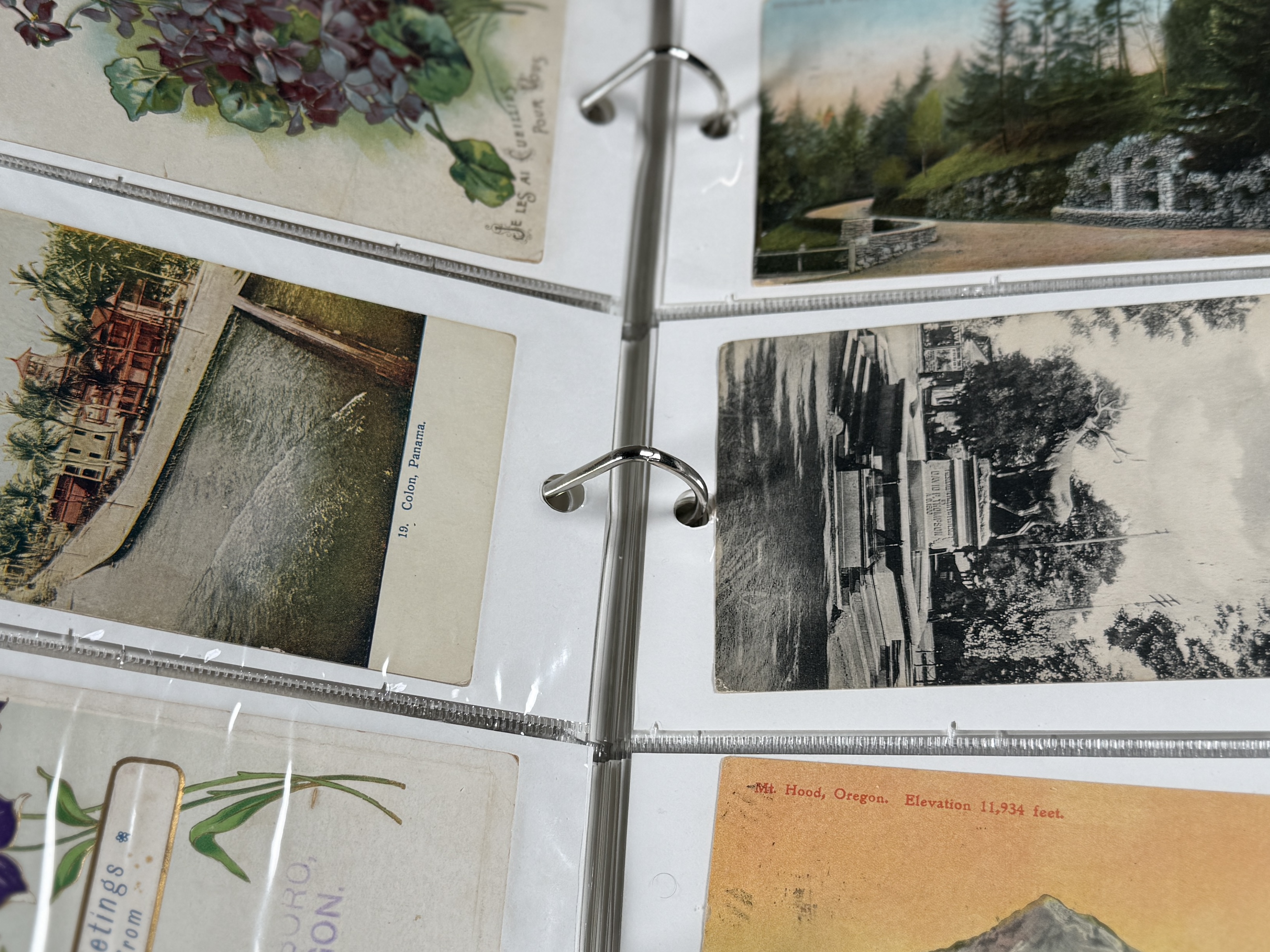 BINDERS FULL OF ANTIQUE POST CARDS