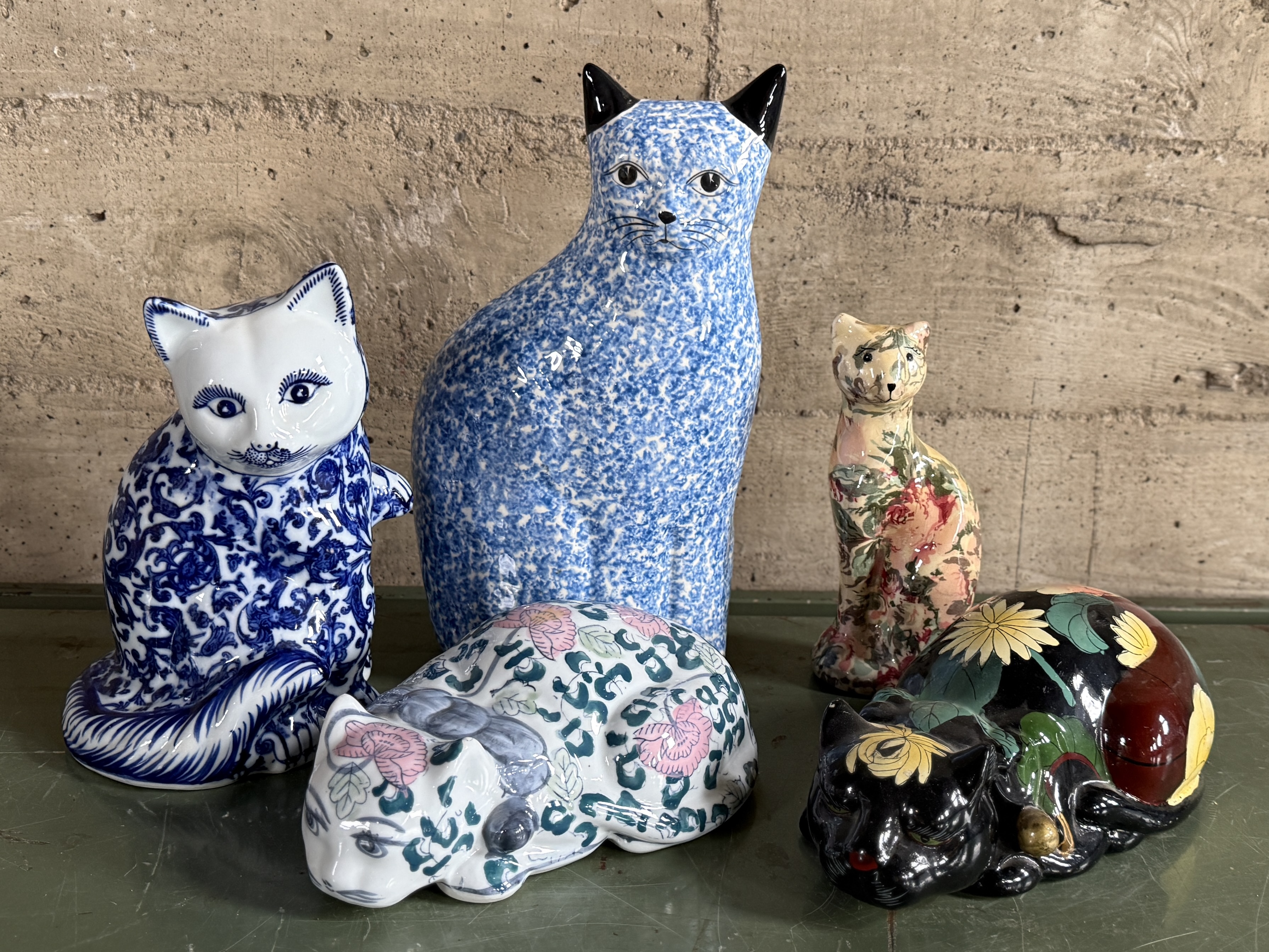 CAT SCULPTURE COLLECTION #2