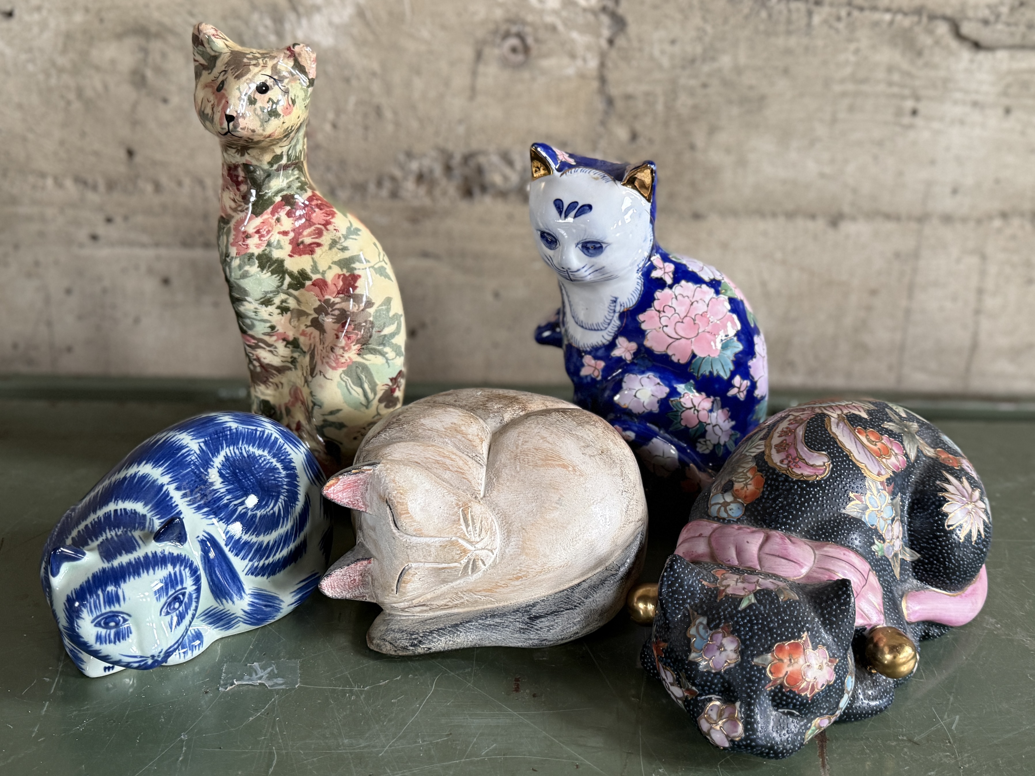 CAT SCULPTURE COLLECTION #3