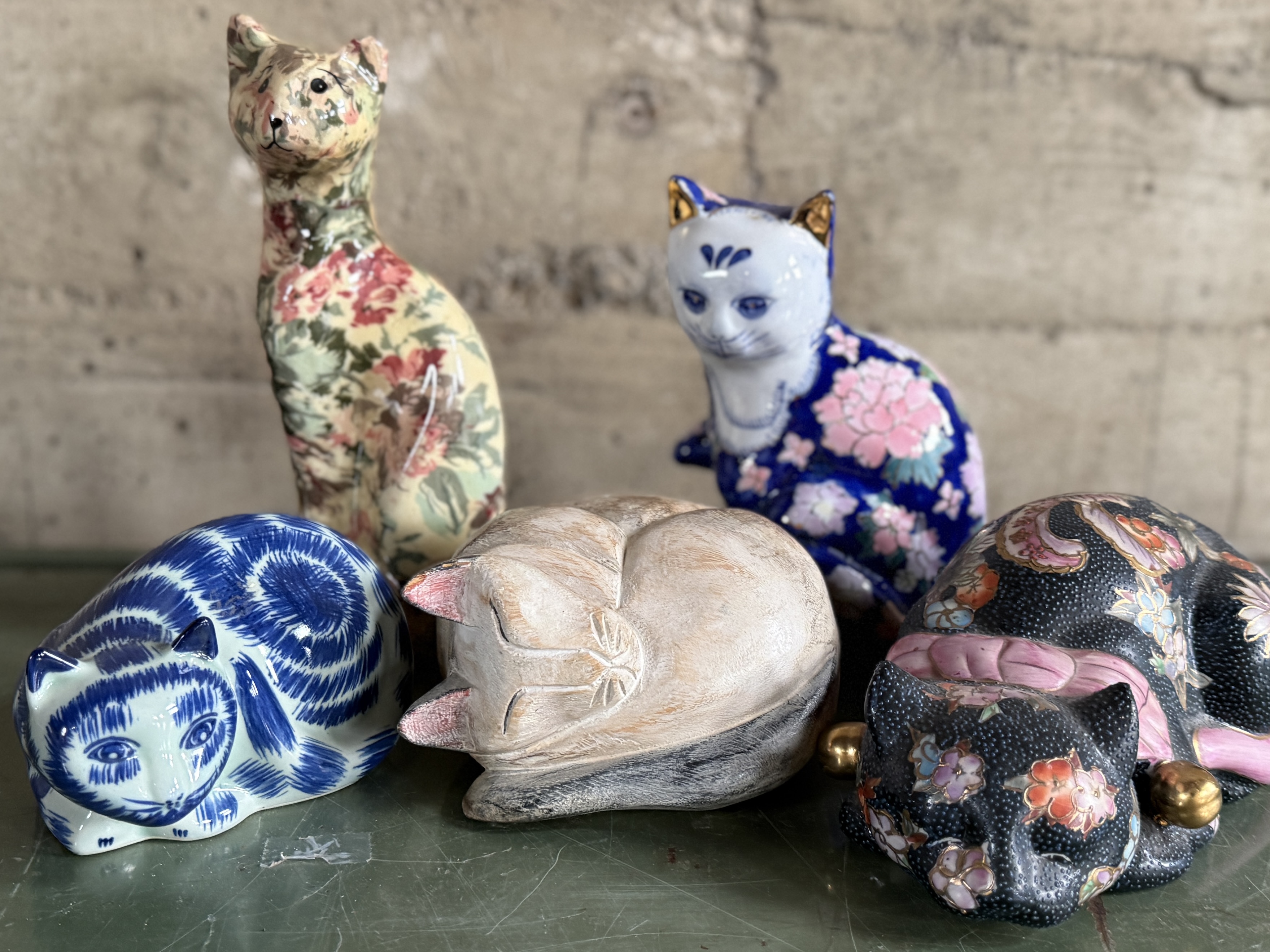 CAT SCULPTURE COLLECTION #3