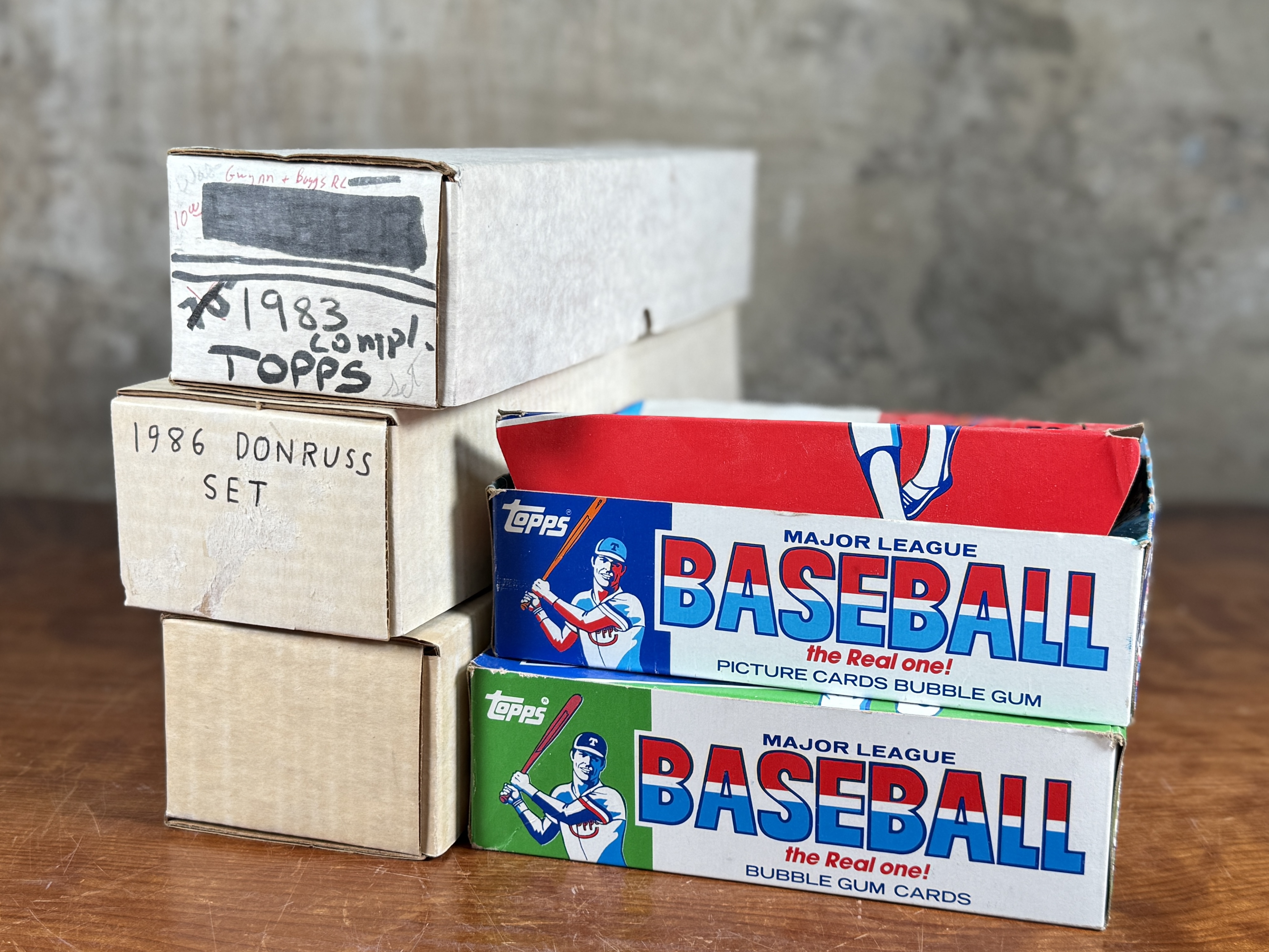 BASEBALL CARD COLLECTION