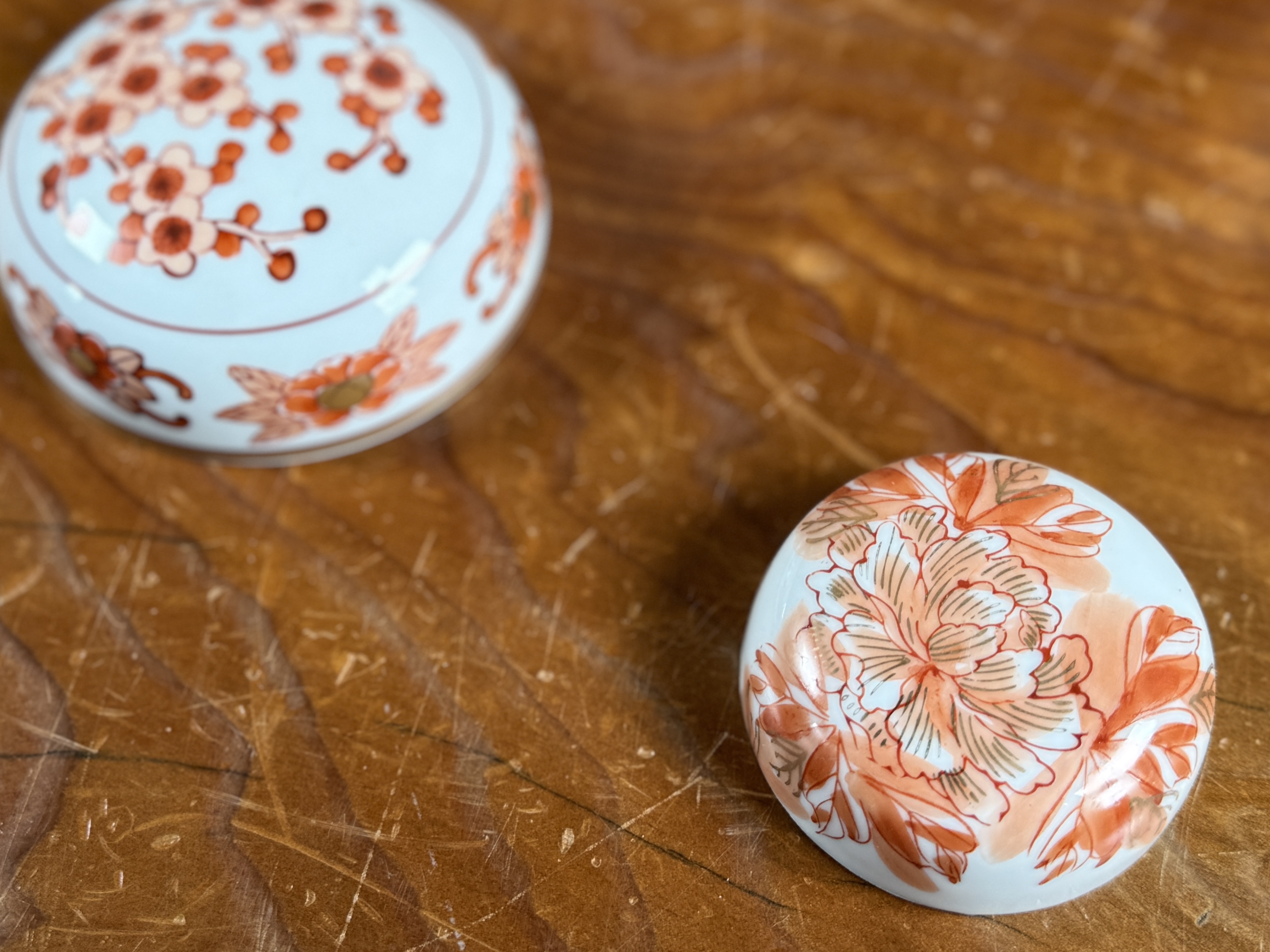 GOLD IMARI JAPANESE PORCELAIN GINGER JARS