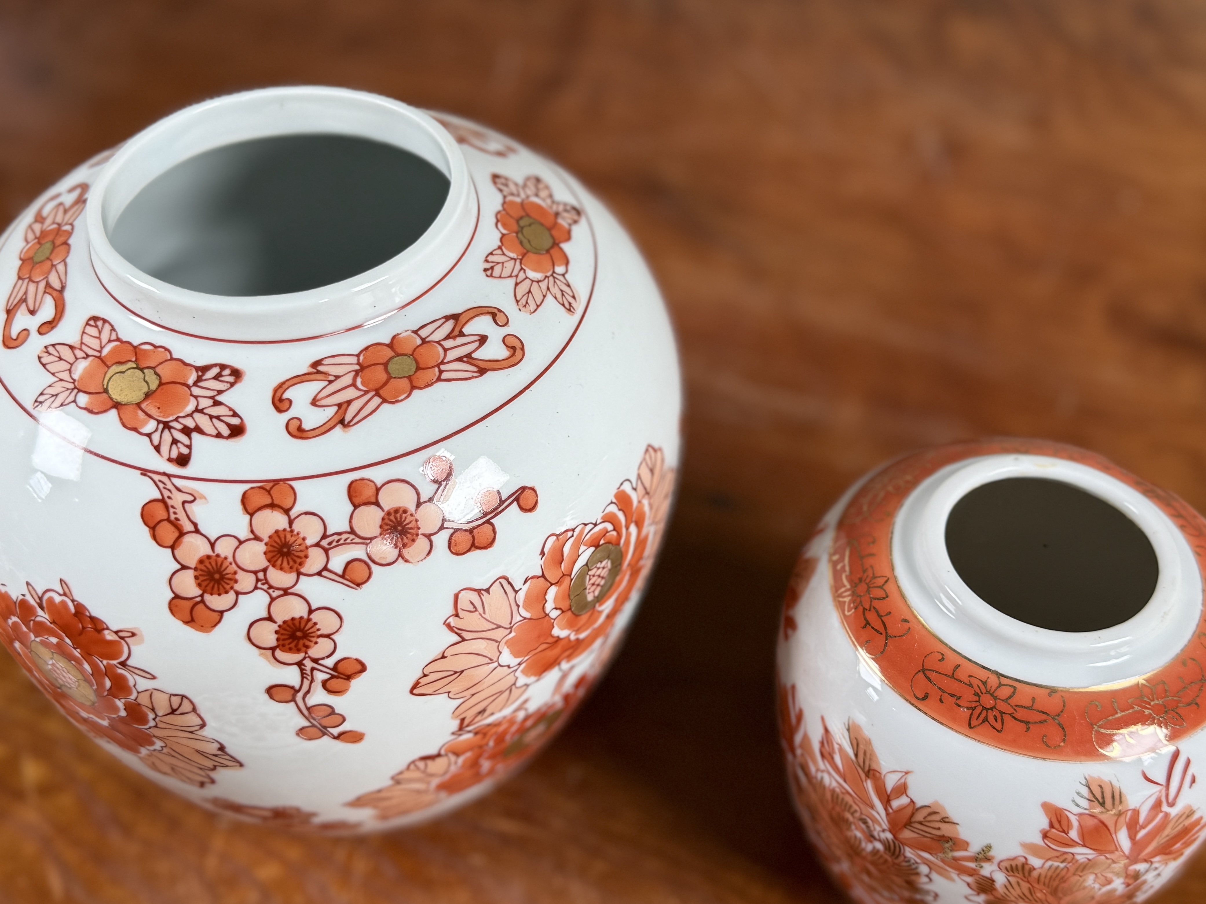 GOLD IMARI JAPANESE PORCELAIN GINGER JARS