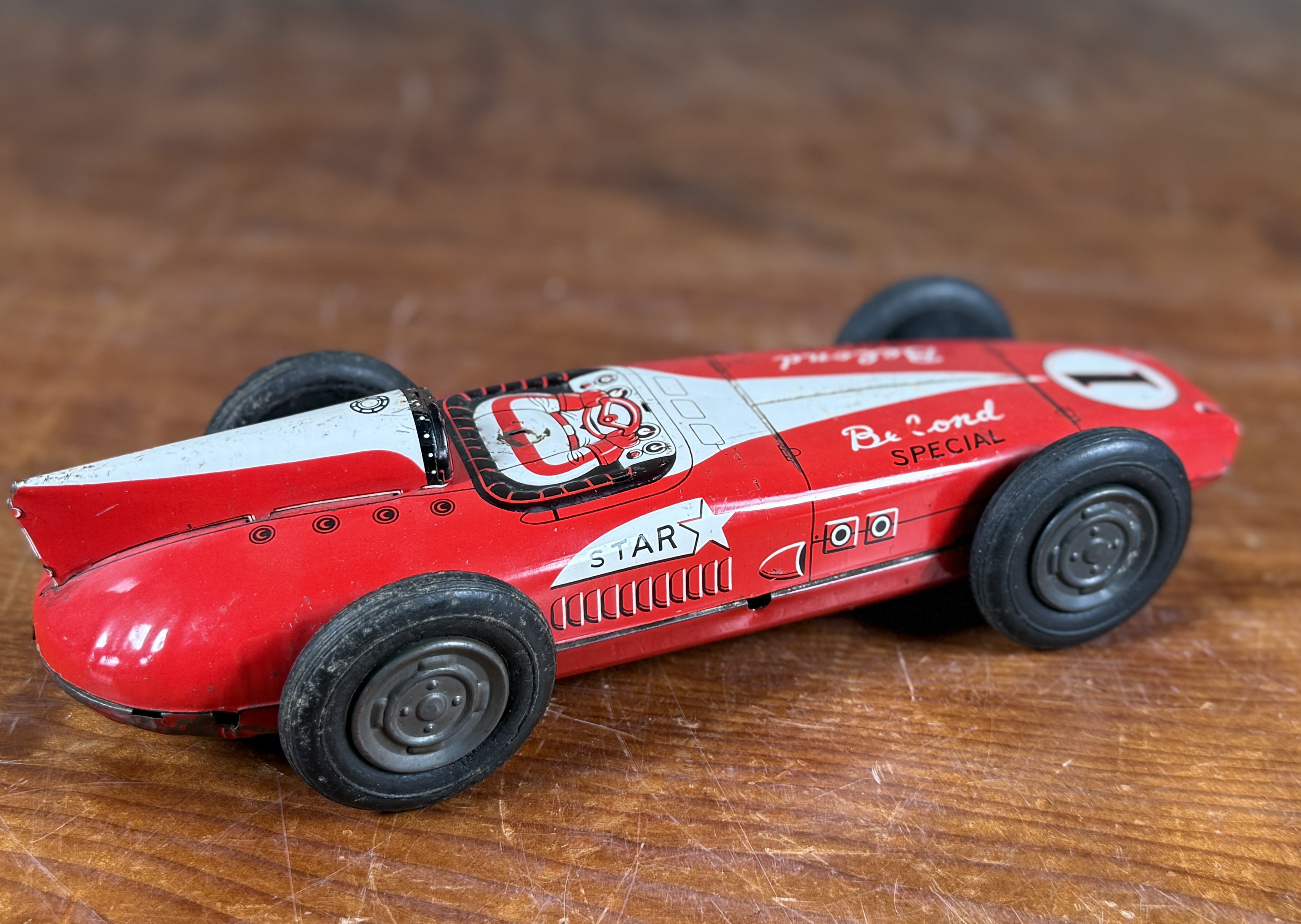 TOYMASTER, BELOND SPECIAL OPEN-WHEEL TIN FRICTION RACE CAR