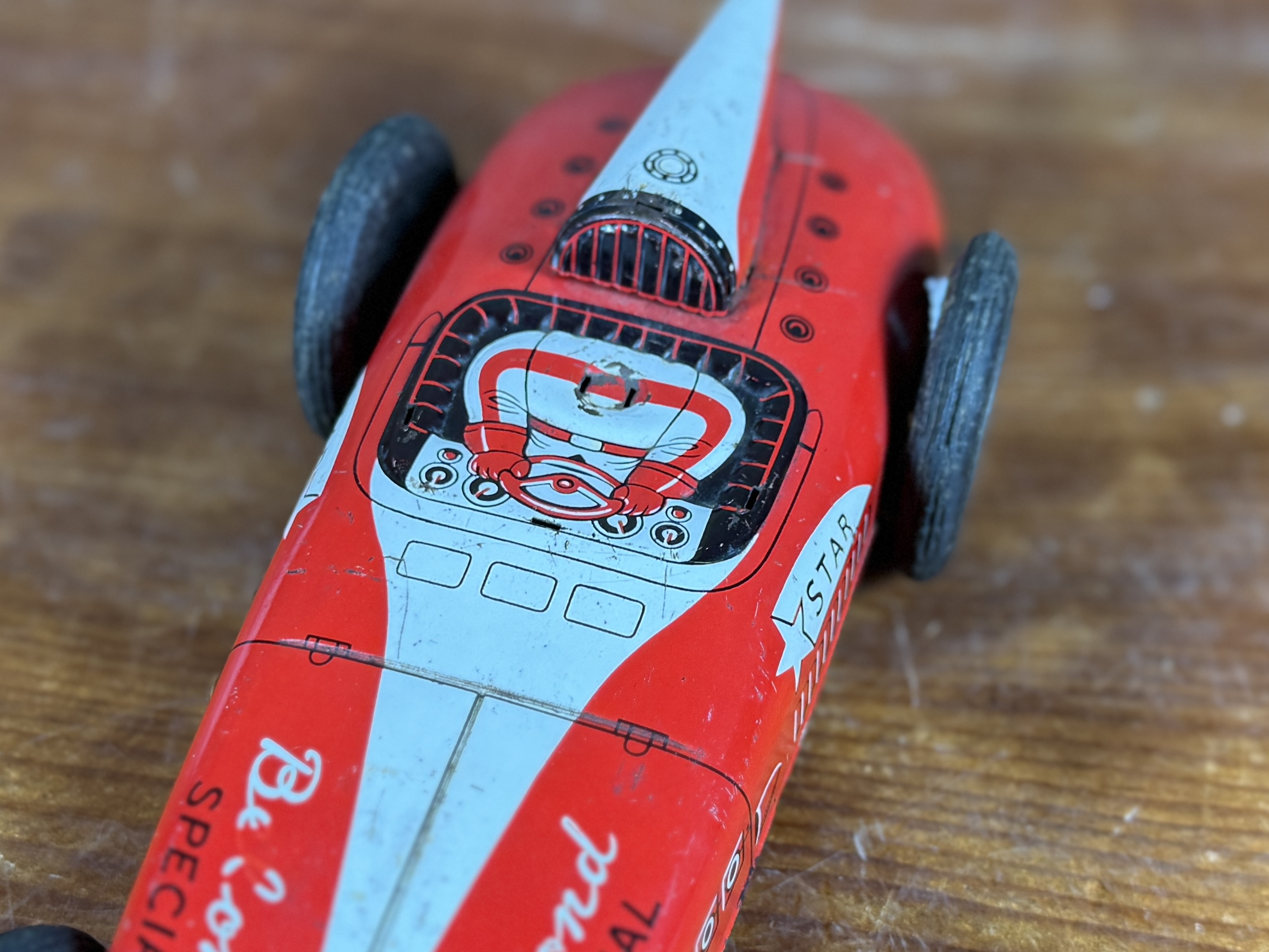 TOYMASTER, BELOND SPECIAL OPEN-WHEEL TIN FRICTION RACE CAR
