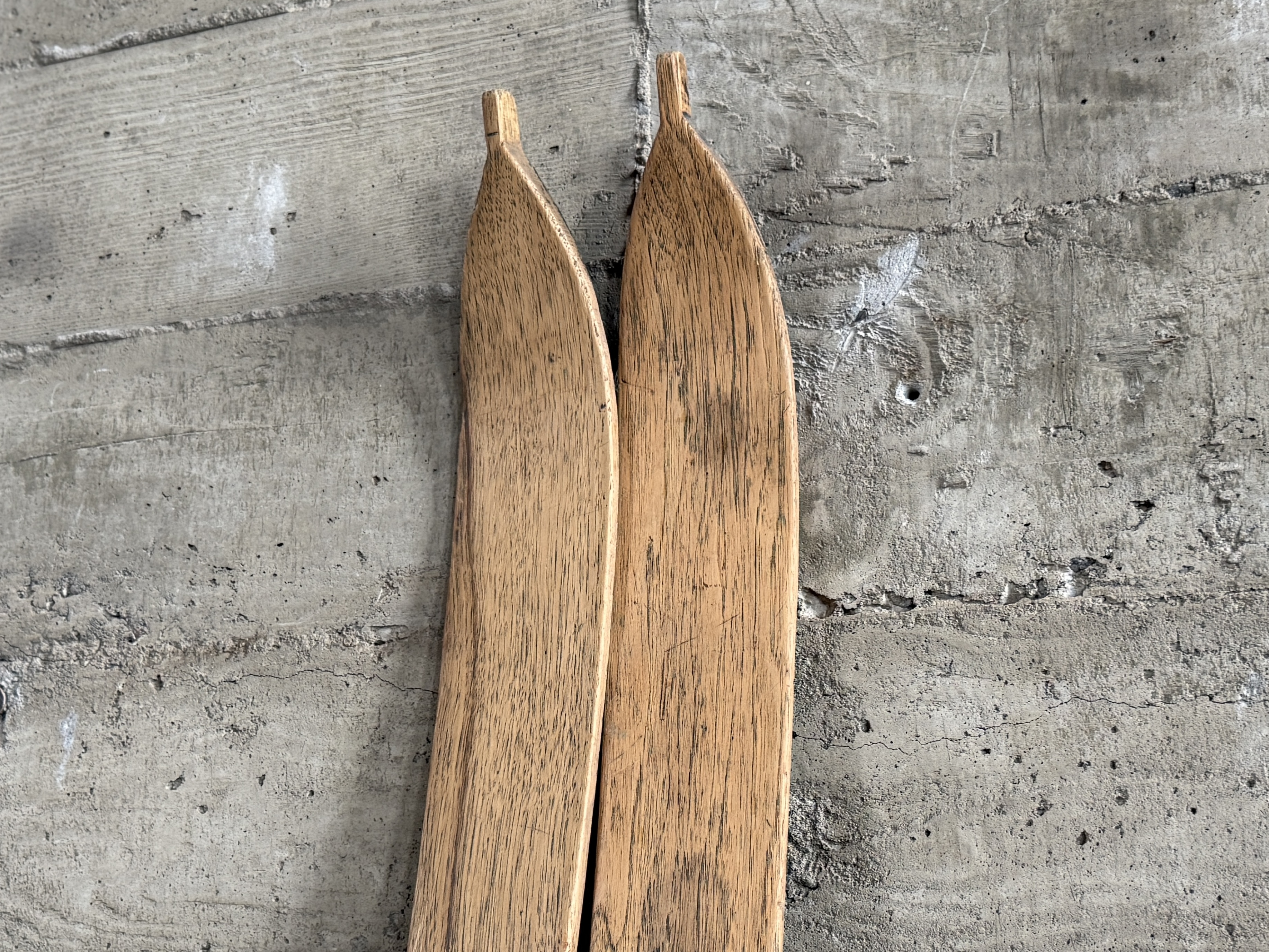 ANTIQUE SKIS & ARCHITECTURAL SHELVING PIECE