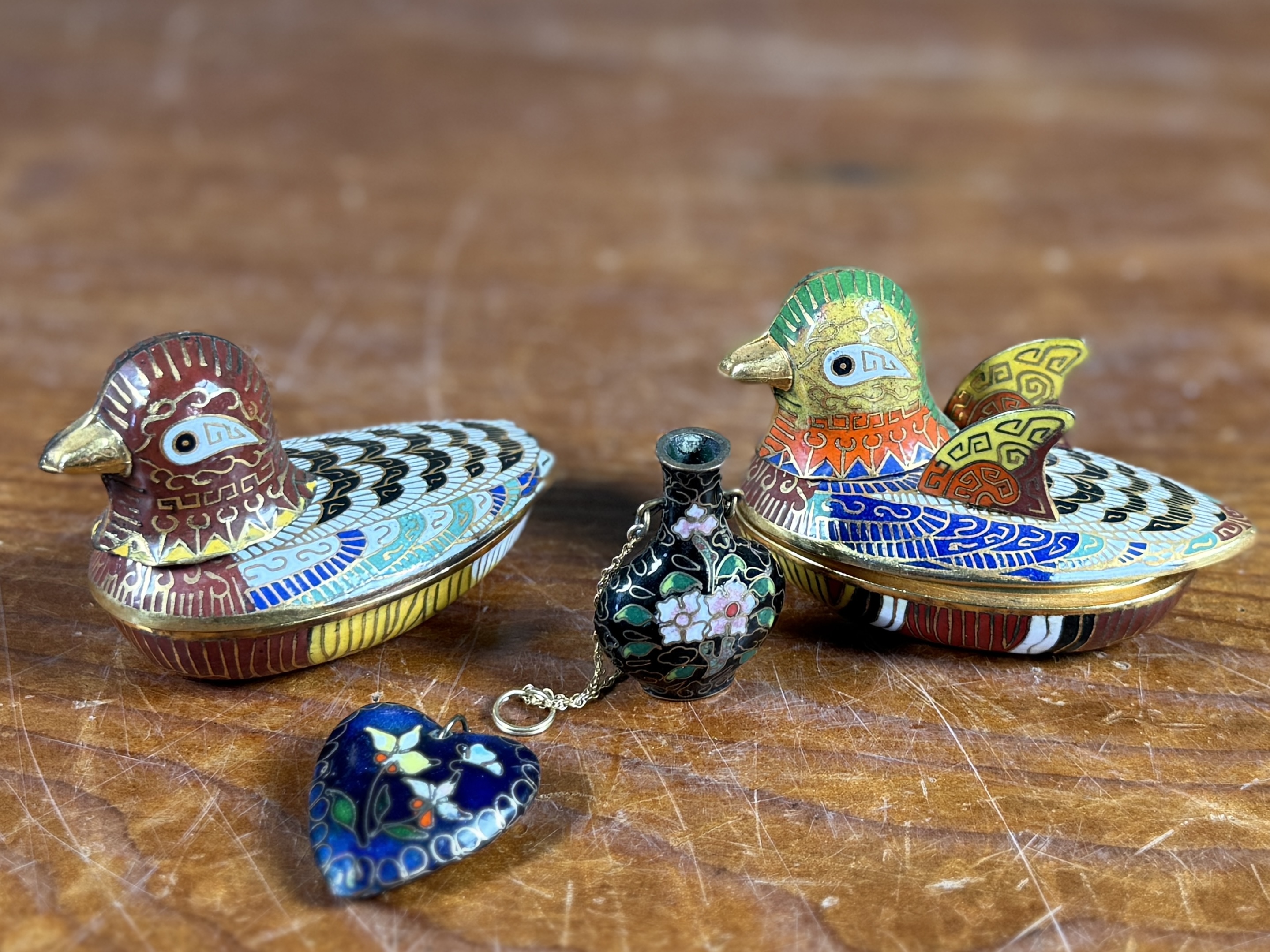 CHINESE CLOISONNÉ ENAMEL BOXES & PENDANTS