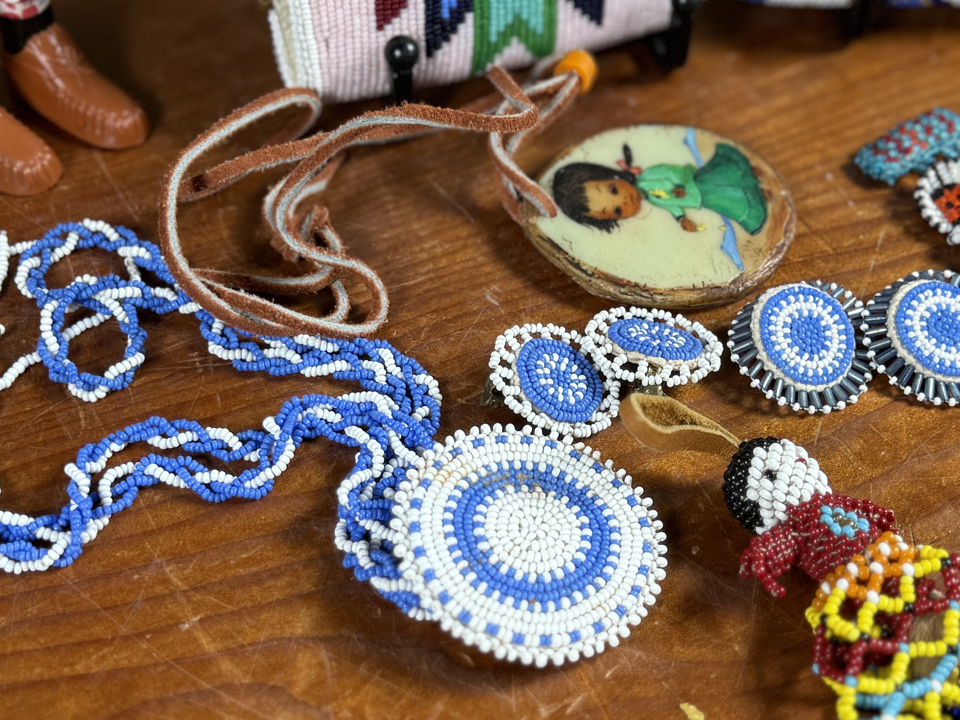 NATIVE AMERICAN SEED BEAD COLLECTION