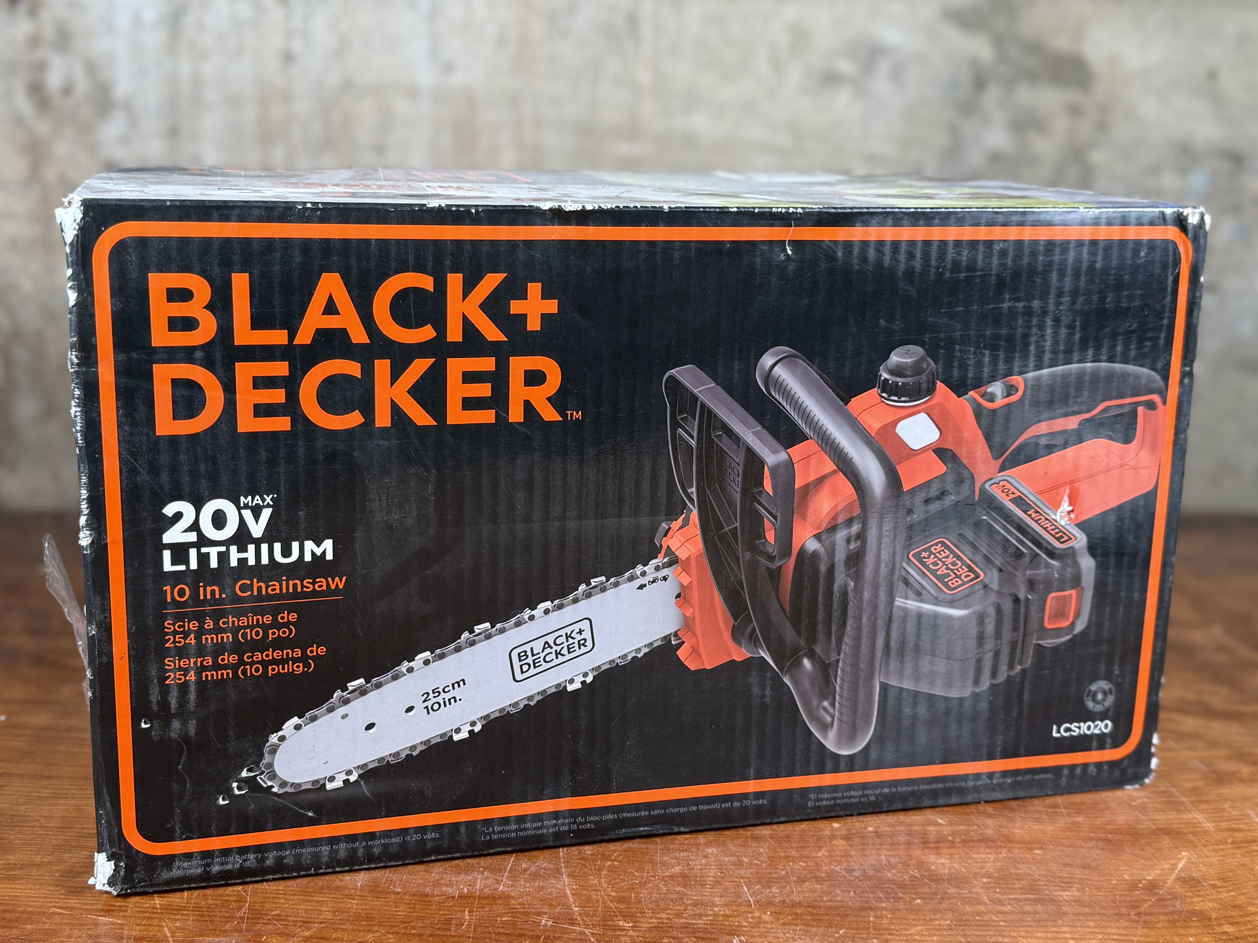 BLACK & DECKER, 20V MAX CORDLESS CHAINSAW