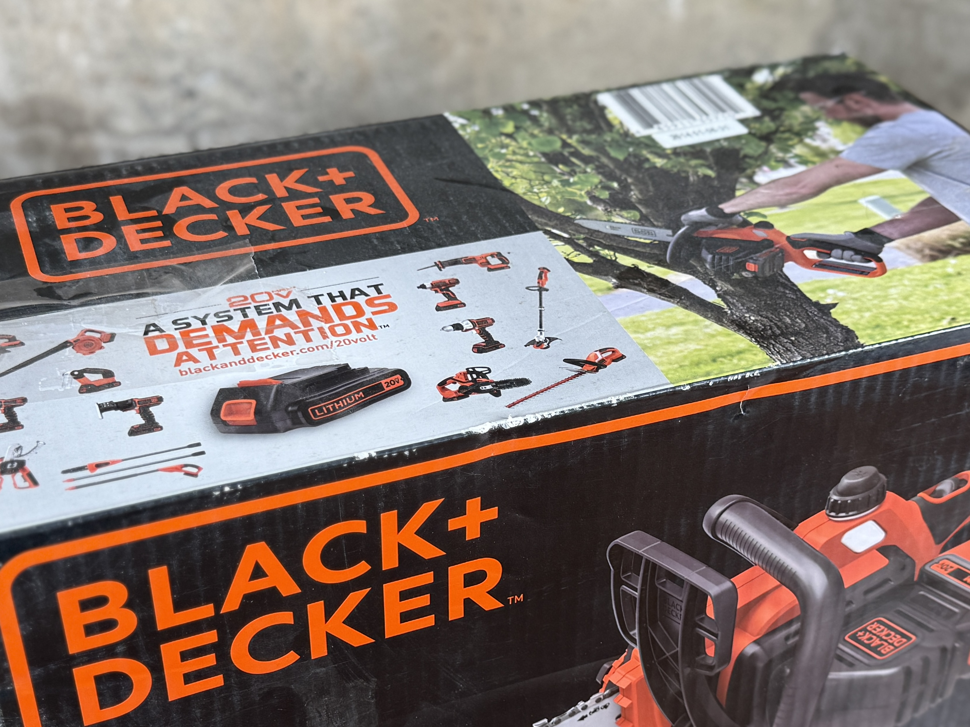 BLACK & DECKER, 20V MAX CORDLESS CHAINSAW