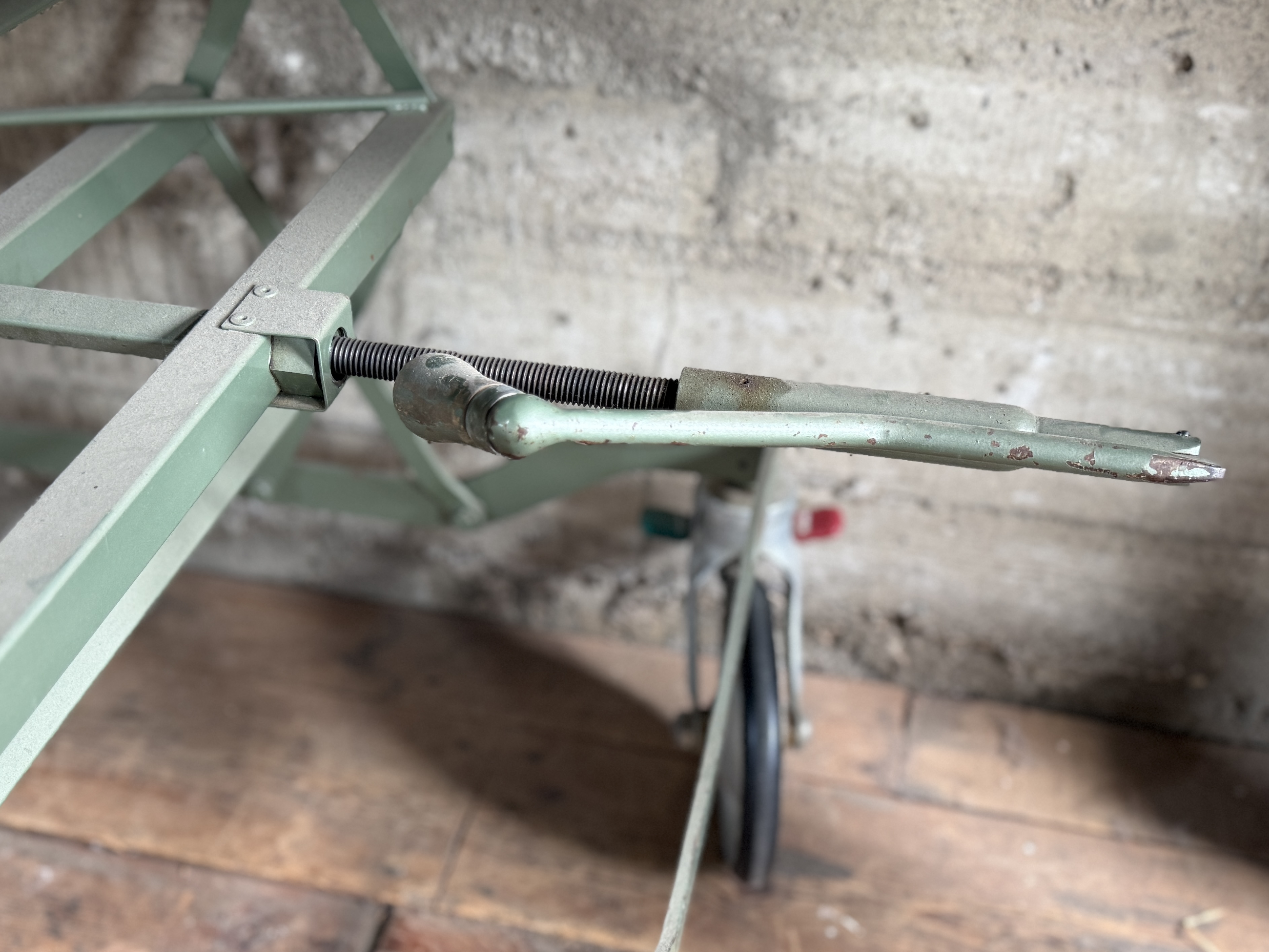INDUSTRIAL EMBALMING TABLE OR GURNEY