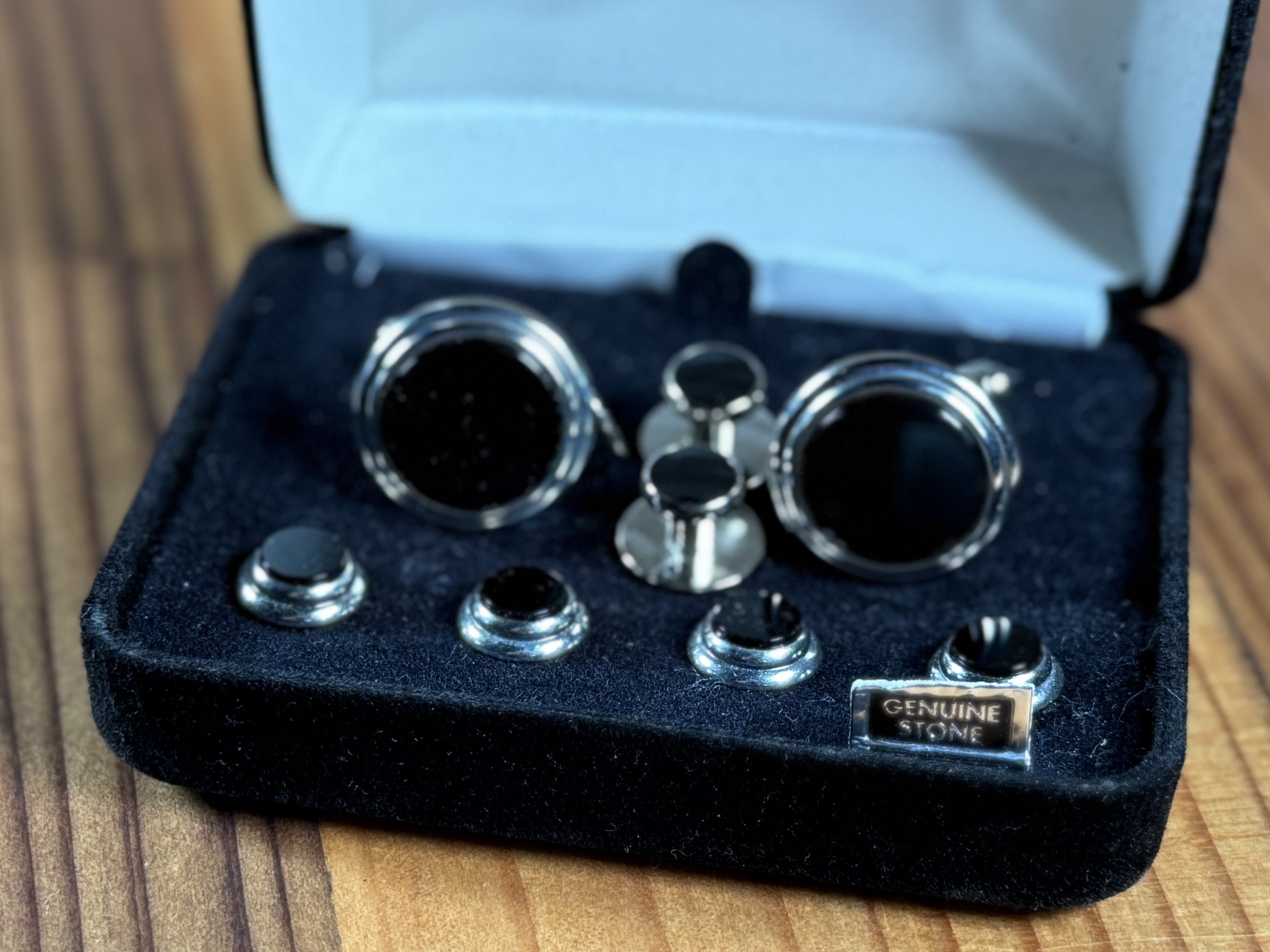 JONATHAN WACHTEL ONYX & SILVER CUFFLINK AND STUD SET