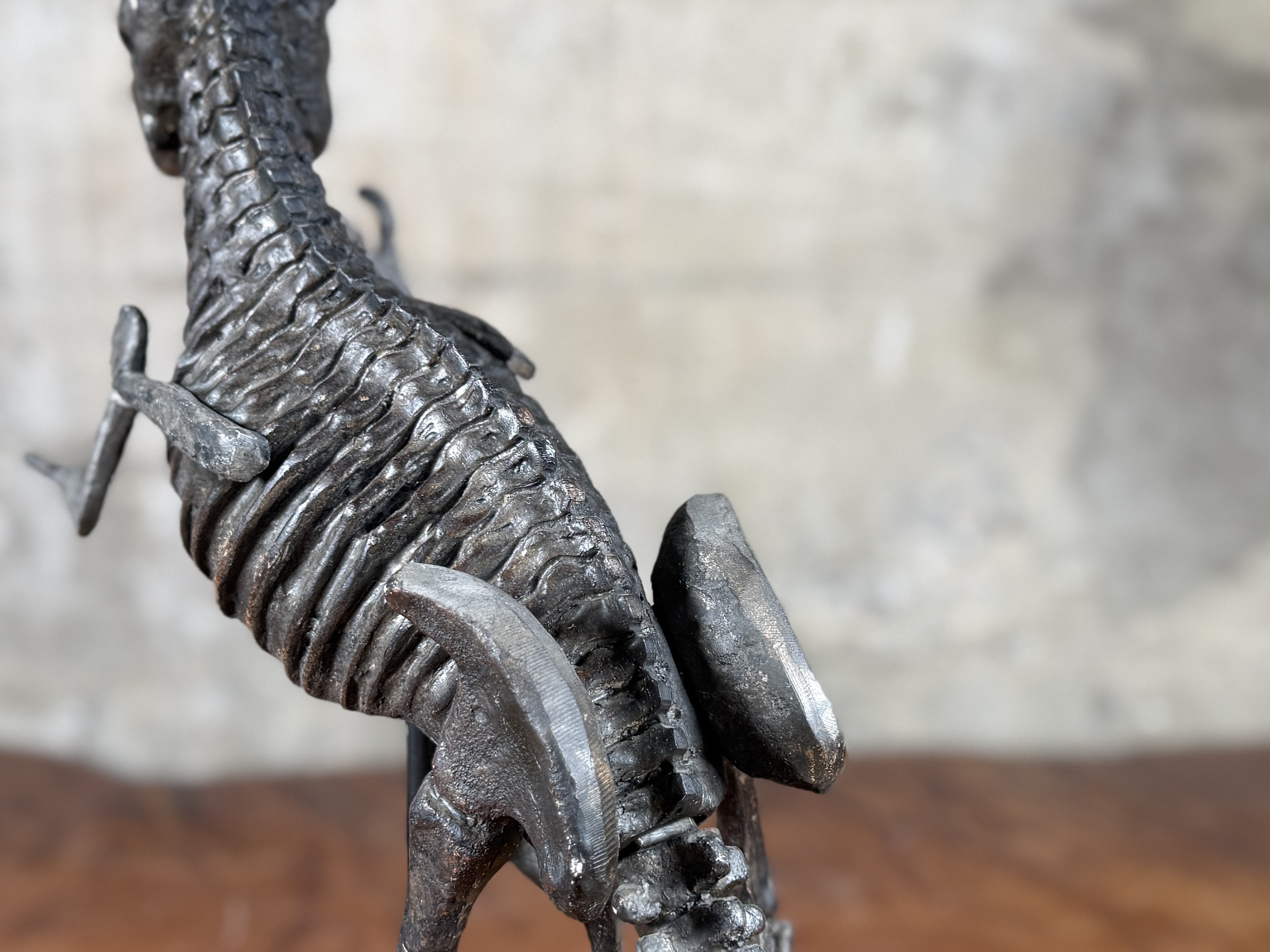 TYRANNOSAURUS REX SKELETON STATUE