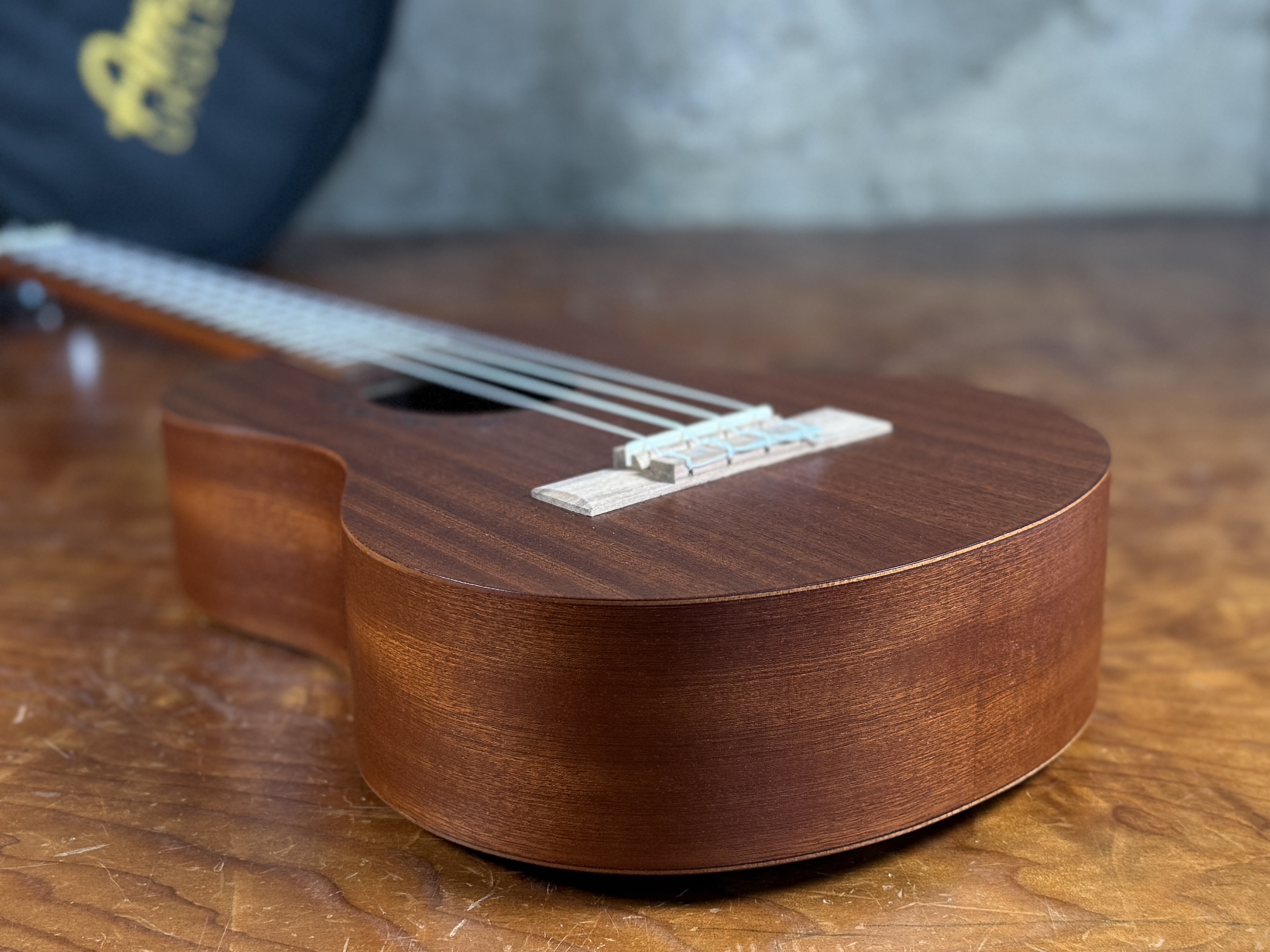 AMAHI, UKULELE