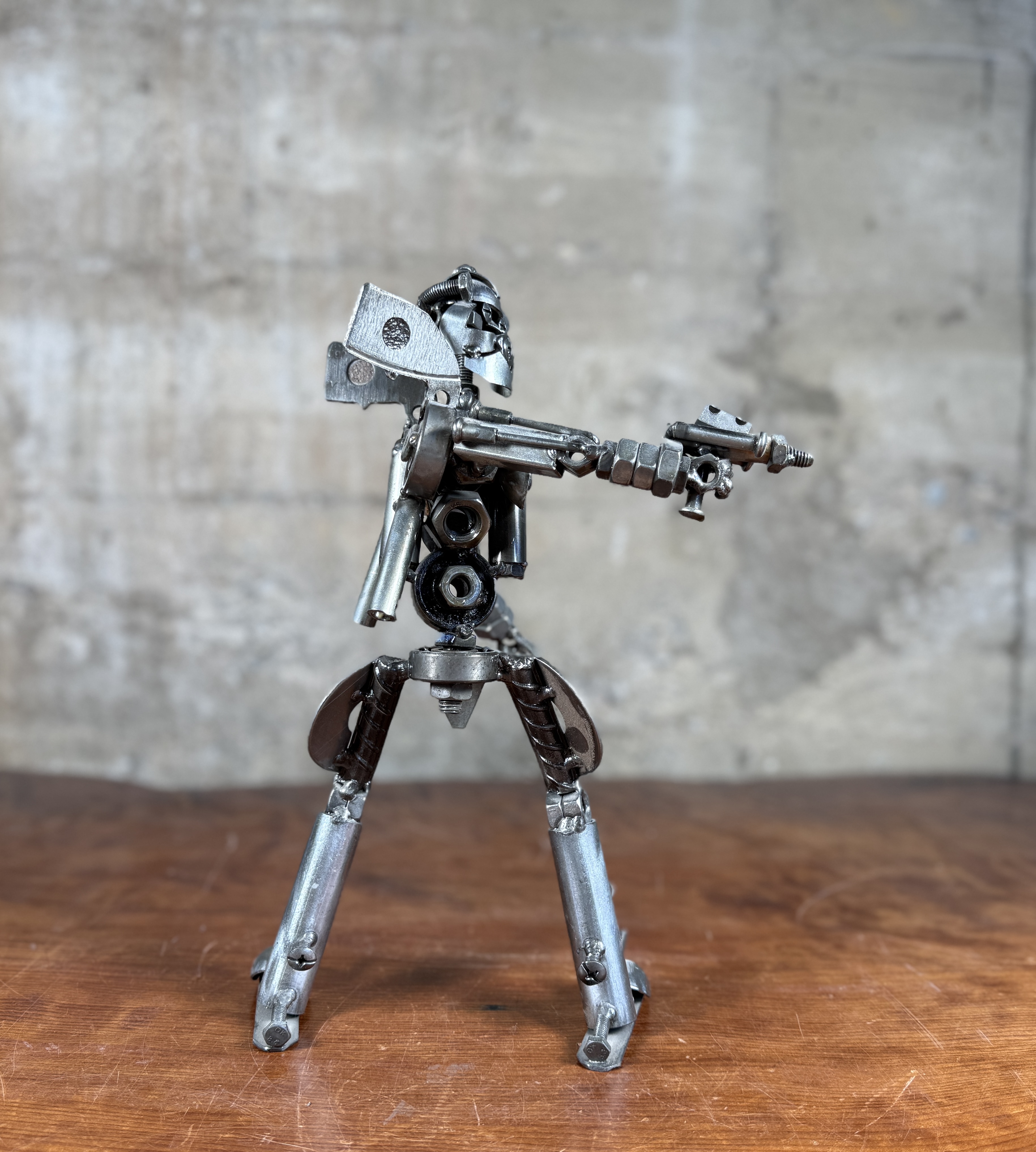 ROBOT "BATTLE DROID" SCULPTURE
