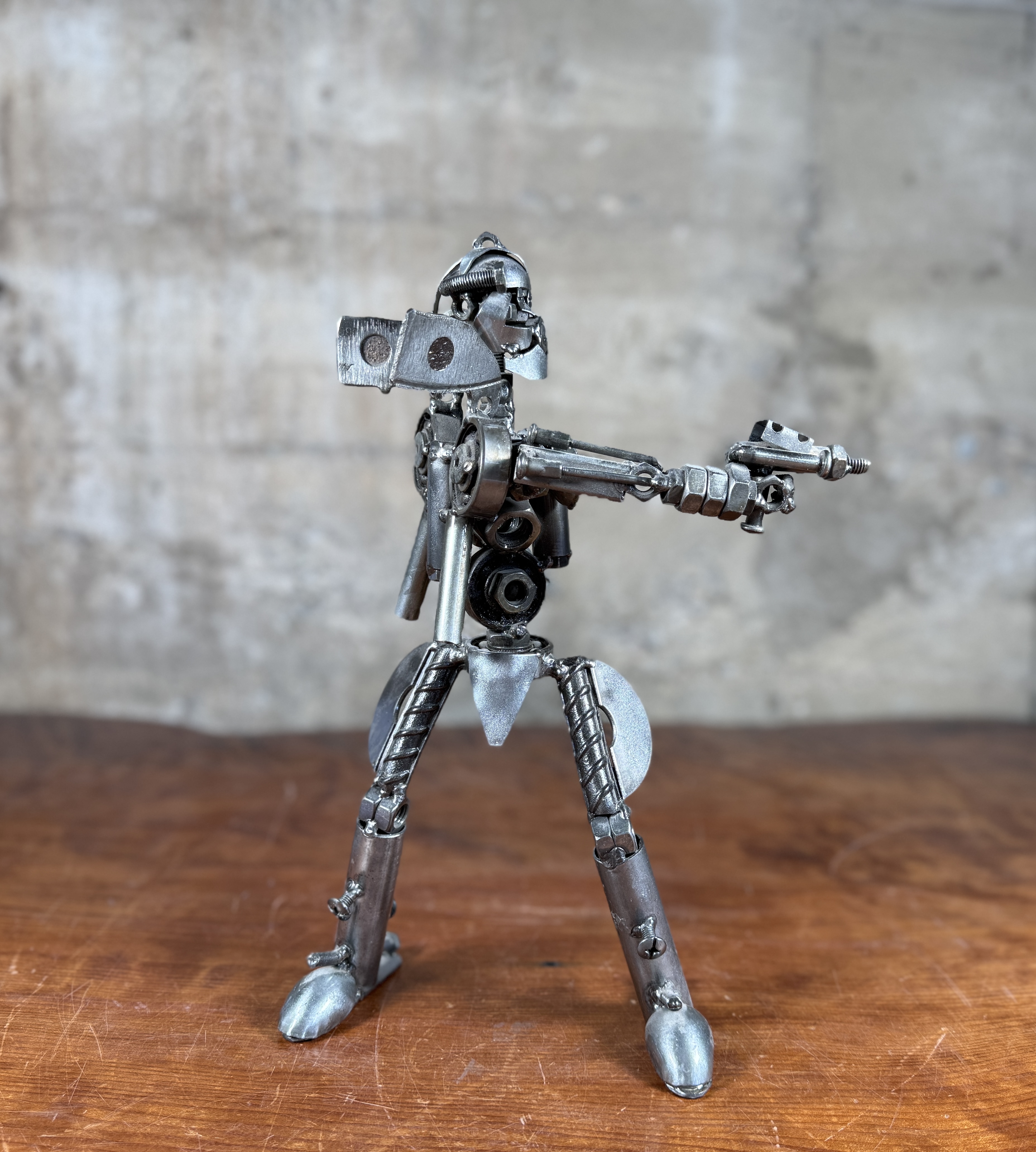 ROBOT "BATTLE DROID" SCULPTURE