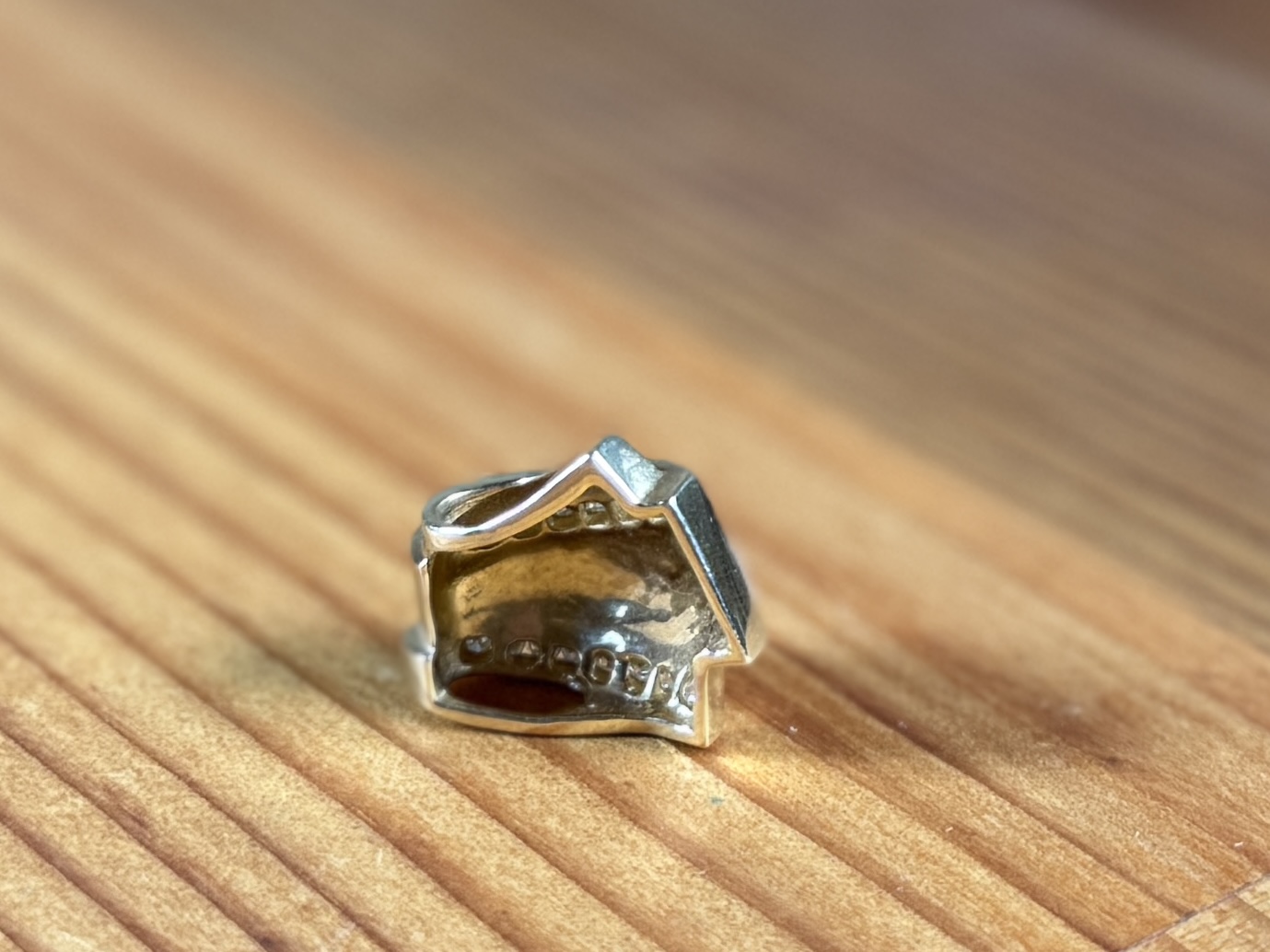 14K GOLD & DIAMOND PENDANT