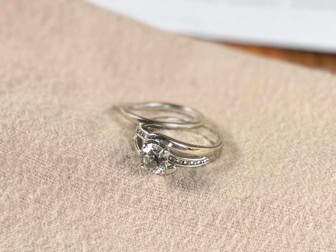14K GOLD & DIAMOND WEDDING RING & BAND SET
