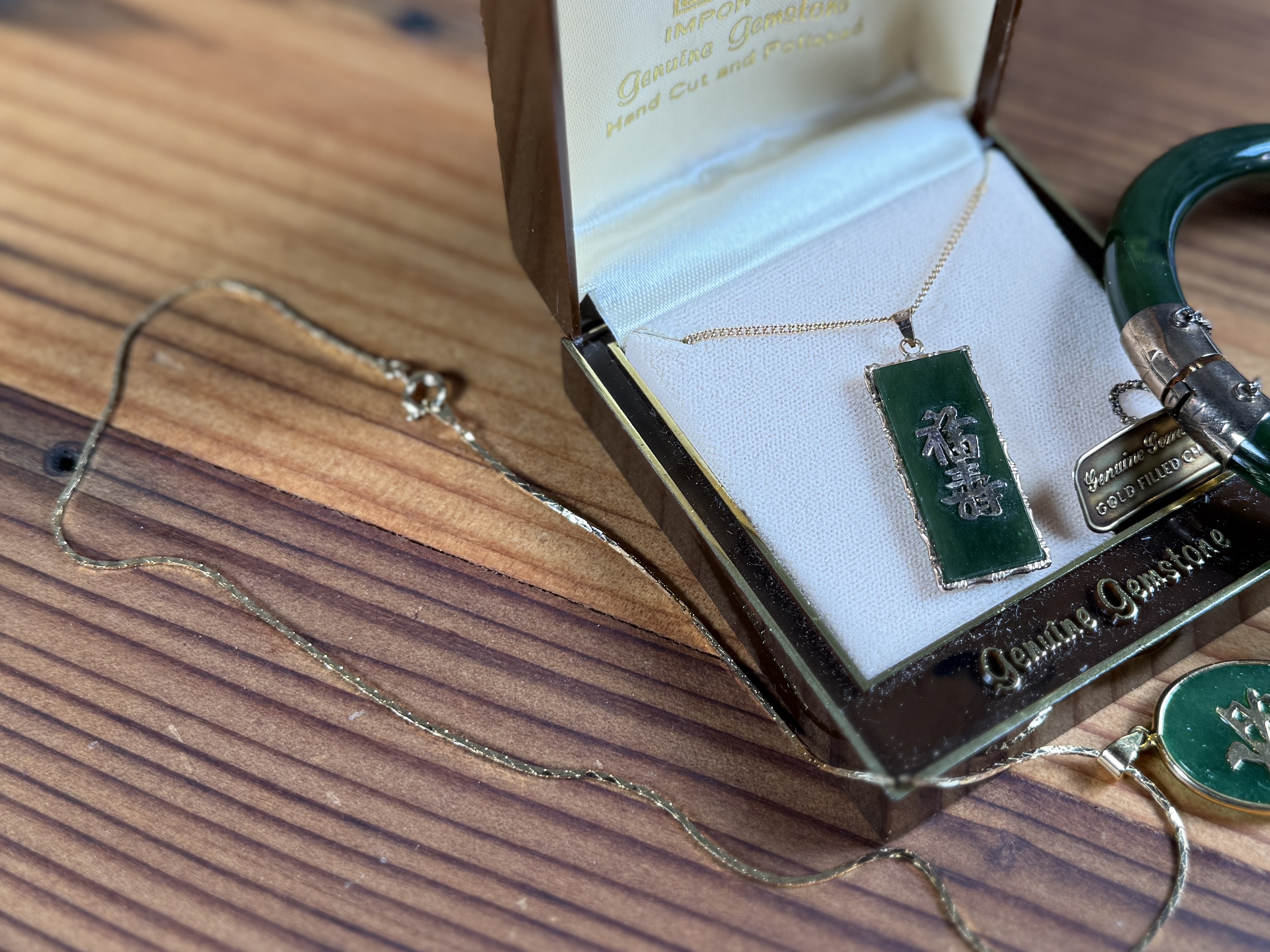 GOLD PLATED JADE JEWELRY COLLECTION