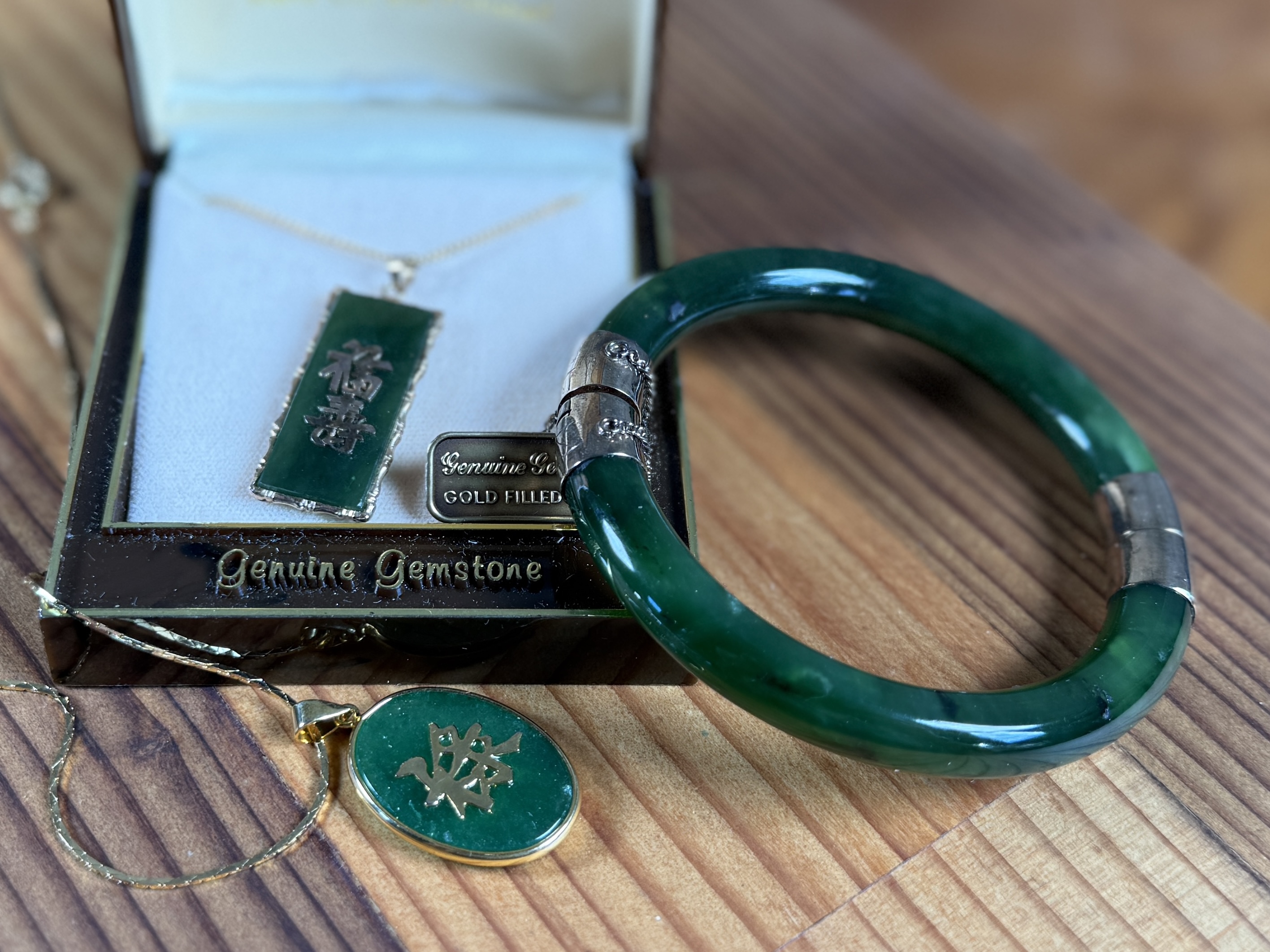 GOLD PLATED JADE JEWELRY COLLECTION
