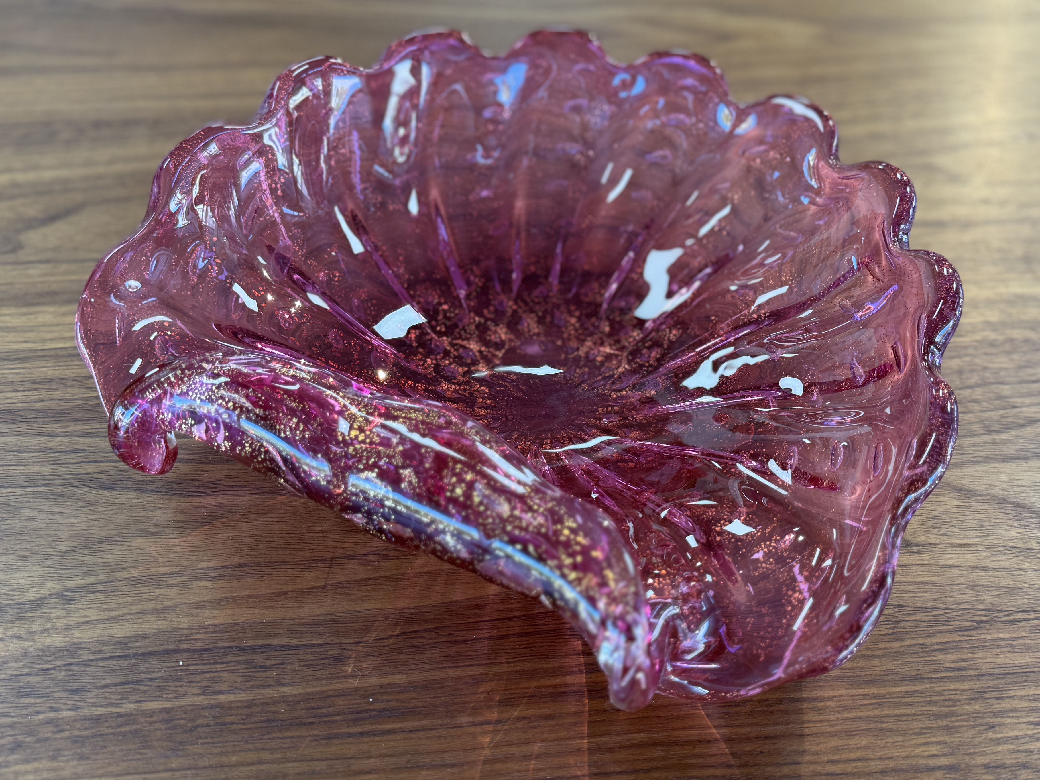 LARGE CAST SEASHELL FUSED ART GLASS VESSEL