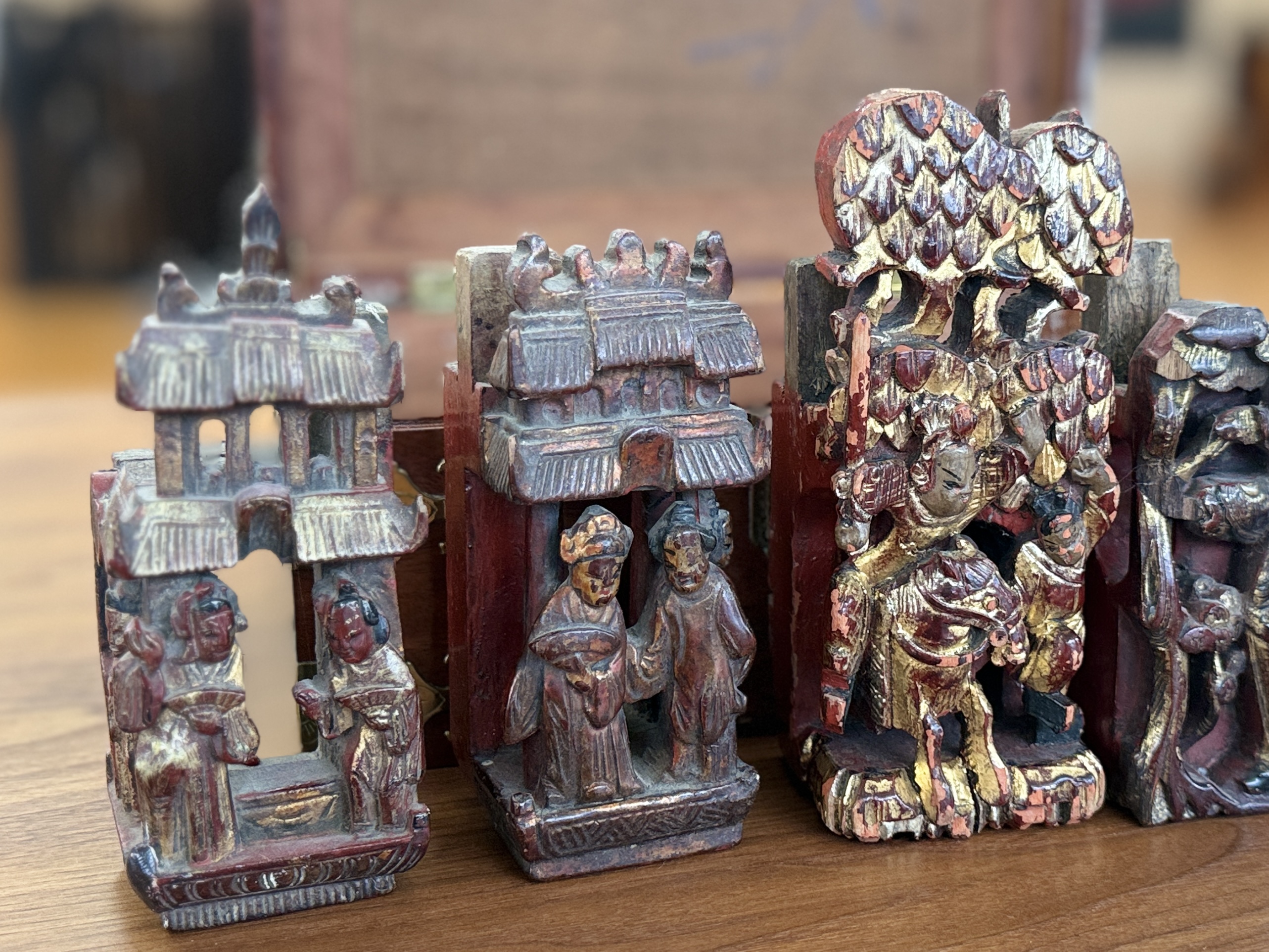 CHINESE FIGURATIVE PANELS IN CHEST