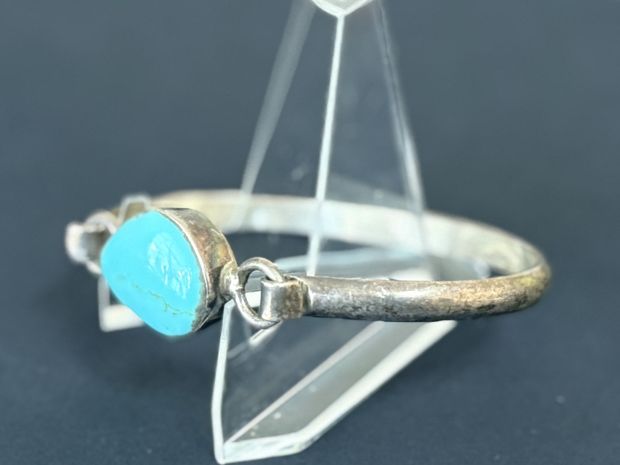 STERLING BRACELET WITH TEARDROP TURQUOISE