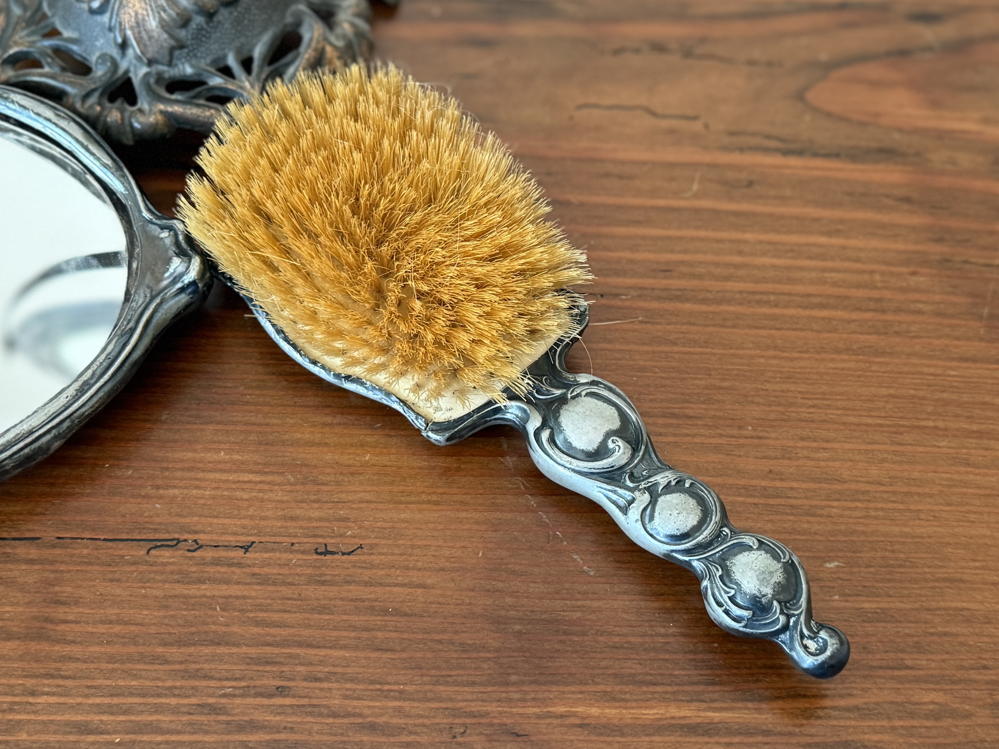 DERBY SILVER COMPANY, VANITY SET