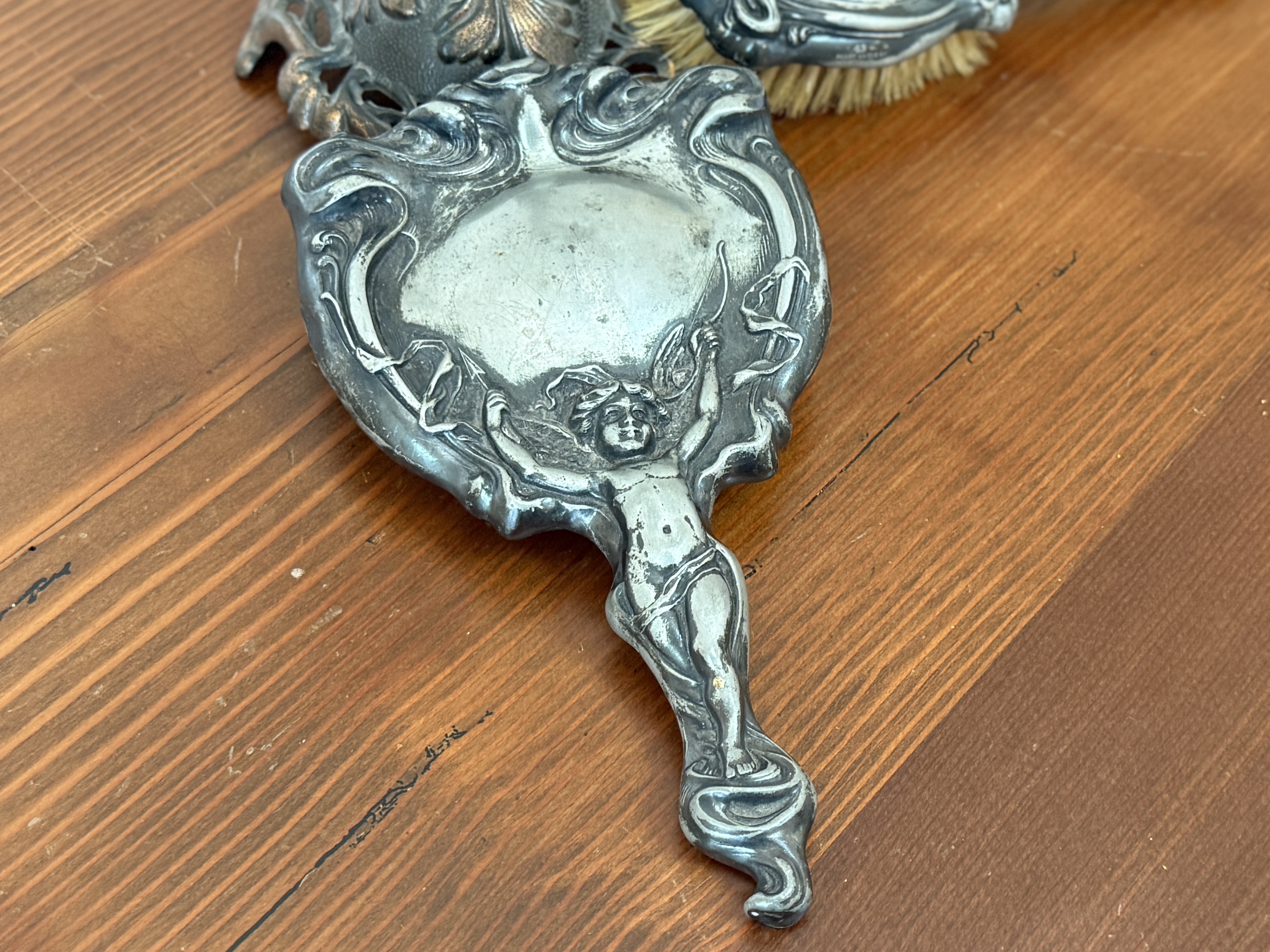 DERBY SILVER COMPANY, VANITY SET