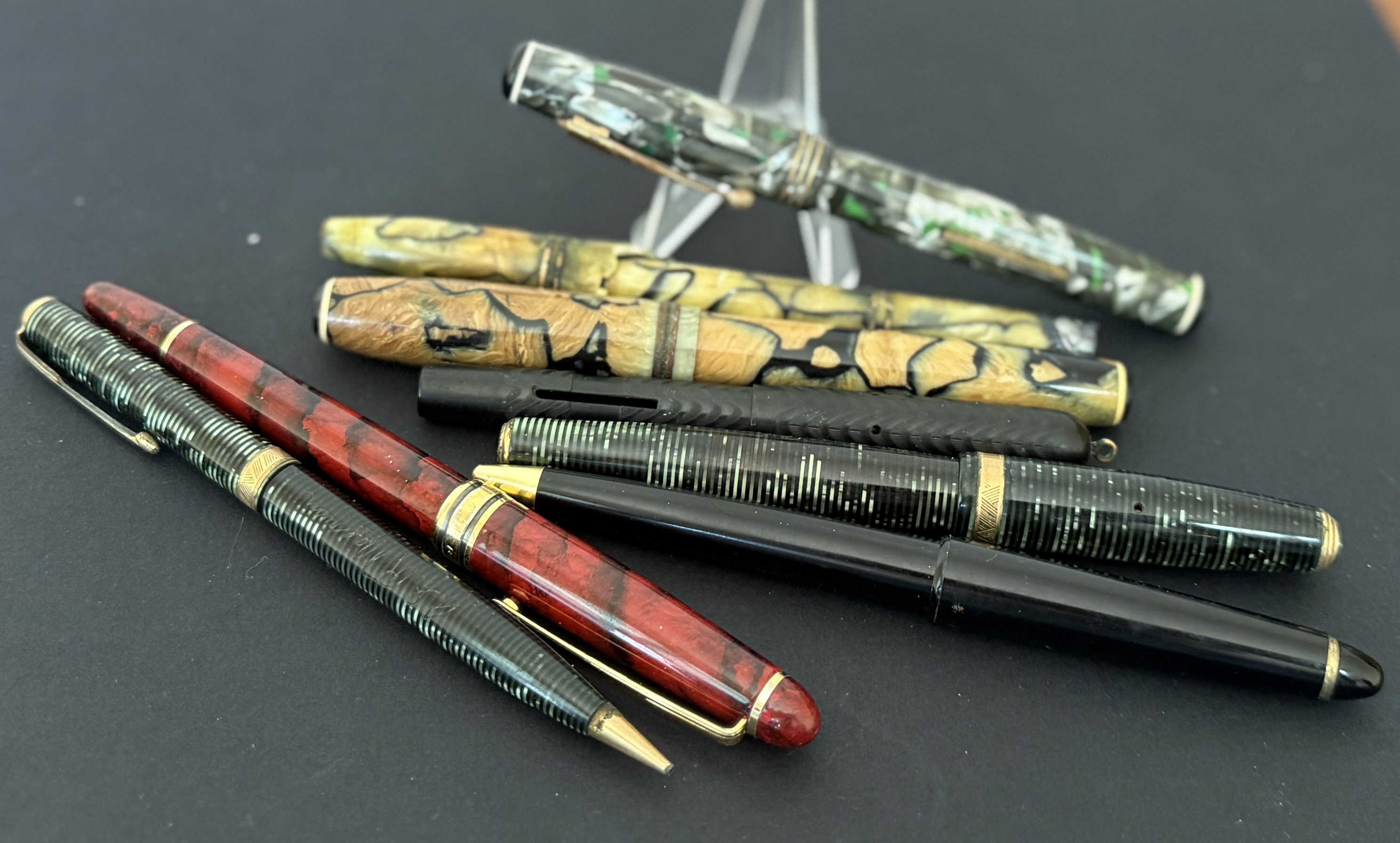 FOUNTAIN PEN COLLECTION