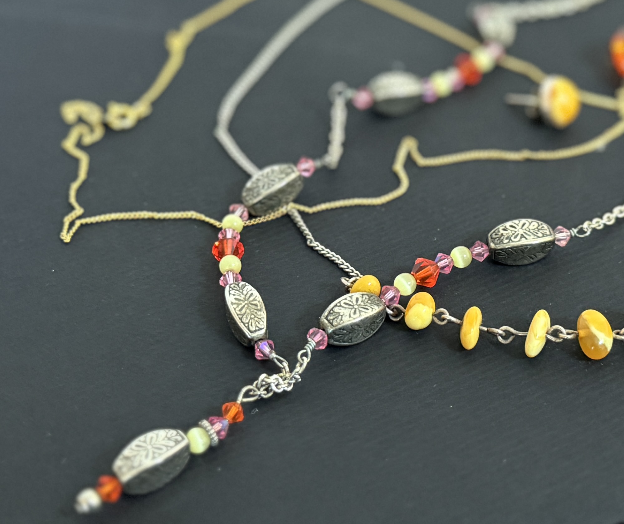 VINTAGE NECKLACE COLLECTION