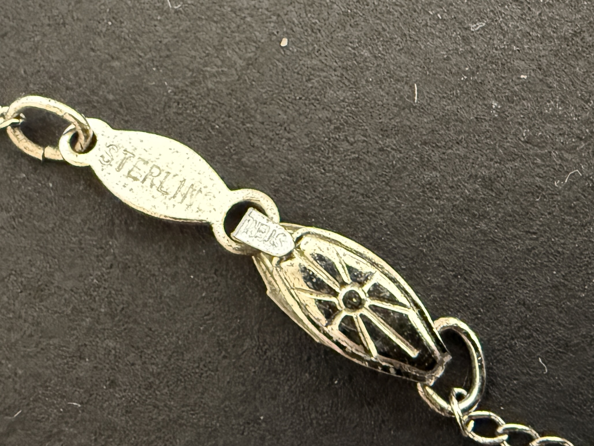 MARVEL, STERLING SILVER NECKLACE