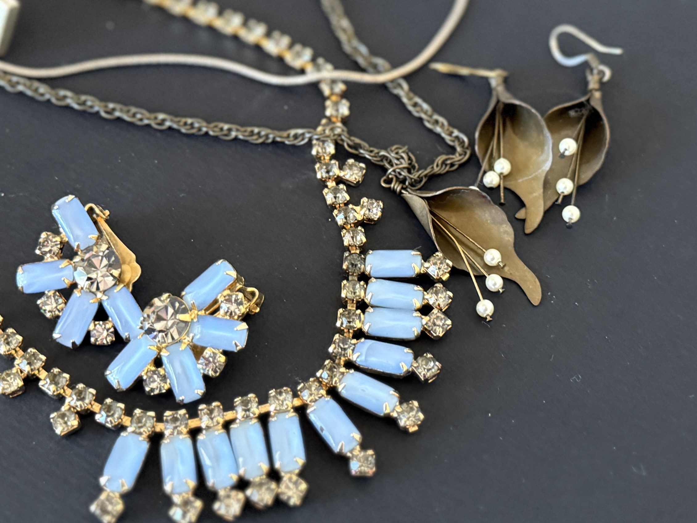 JEWELRY SET COLLECTION