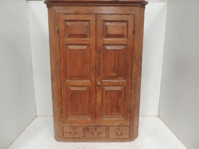 Large Georgian Stripped Pine Ex Fitted Wall Hung Two Door Corner Cabinet with Spice Drawers Below