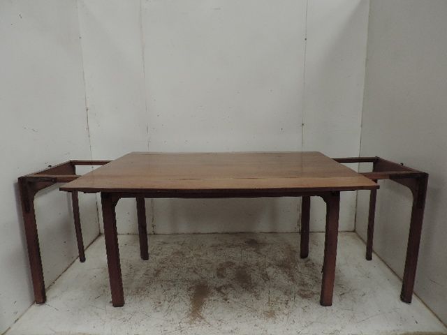 George III Mahogany Extending Wake Style Dining Table with Side Flaps