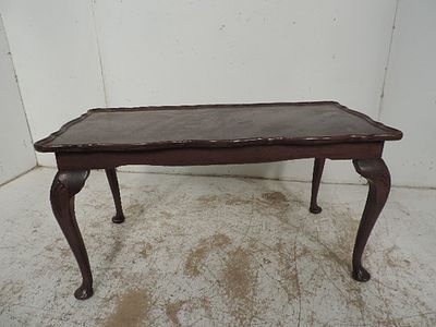 Mahogany Rectangular Pie Crust Edge Coffee Table on Cabriole Legs