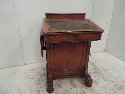 Victorian Pale Oak Davenport / Ladies Writing Desk with Satinwood Interior & Side Flap