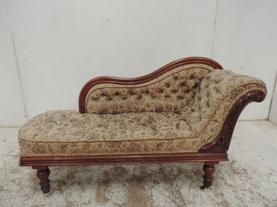 Victorian Dolls Mahogany Frame Deep Button Upholstered Chaise Lounge on Turned Legs 35"