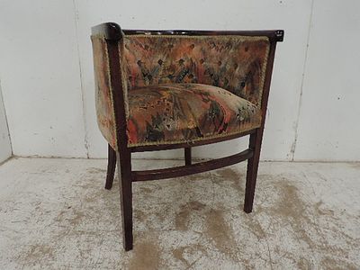 Art Deco Bucket Back Deep Button Upholstered Occasional Armchair in Jacquard Velvet