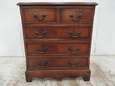 Small Reproduction Mahogany Two Over Three Drawer Chest with Drop Handles