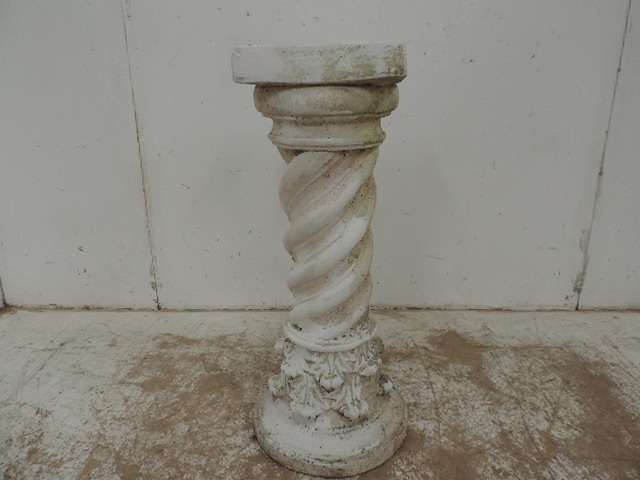 Lot 195
