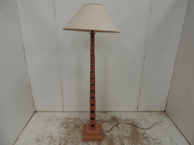 Lot 199