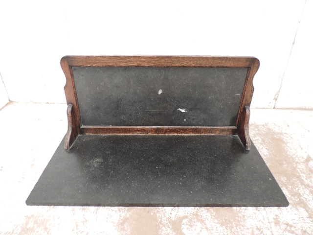 Lot 219