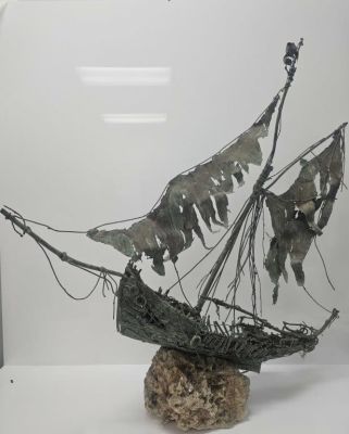 Jim Lewk Copper Coral Shipwreck Sculpture Signed. Large signed copper shipwreck sculpture 