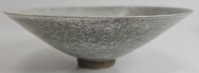 Chinese Longquan Celadon Bowl. Chinese Longquan Celadon Stoneware Bowl With Carved Lotus Blossom 