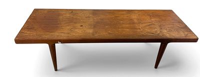 Danish Mid-Century Modern Style Teak Coffee Table. Teak coffee table featuring a rectangular top 