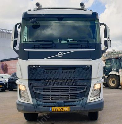 וולוו FH84FR מודל 2020. 364,273 ק"מ, יד נוכחית: שנייה, בעלות נוכחית: פרטי. מחיר מחירון: ₪375 