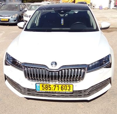 סקודה סופרב FL מודל 2023. 68,520 ק"מ