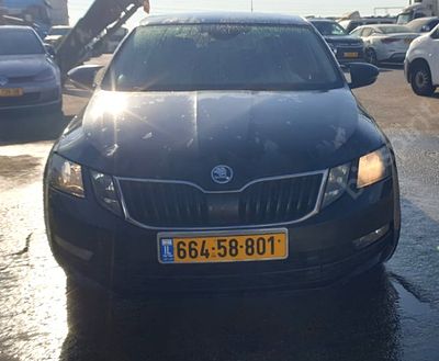 סקודה אוקטביה מודל 2019. 260,306 ק"מ