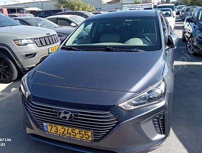 יונדאי איוניק היבריד מודל 2017. 187,529 ק"מ